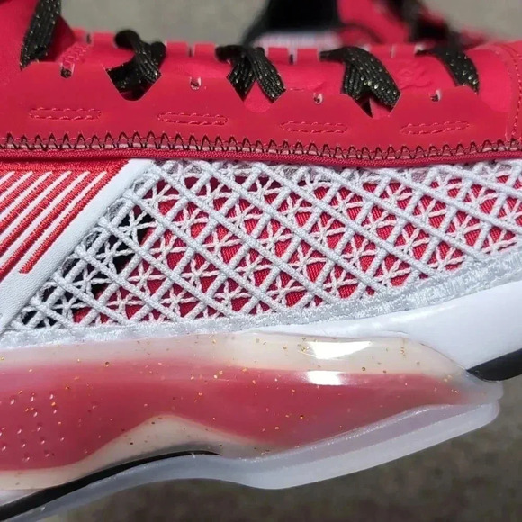 Air Jordan XXXVIII Celebration Sneakers - Picture 4 of 10